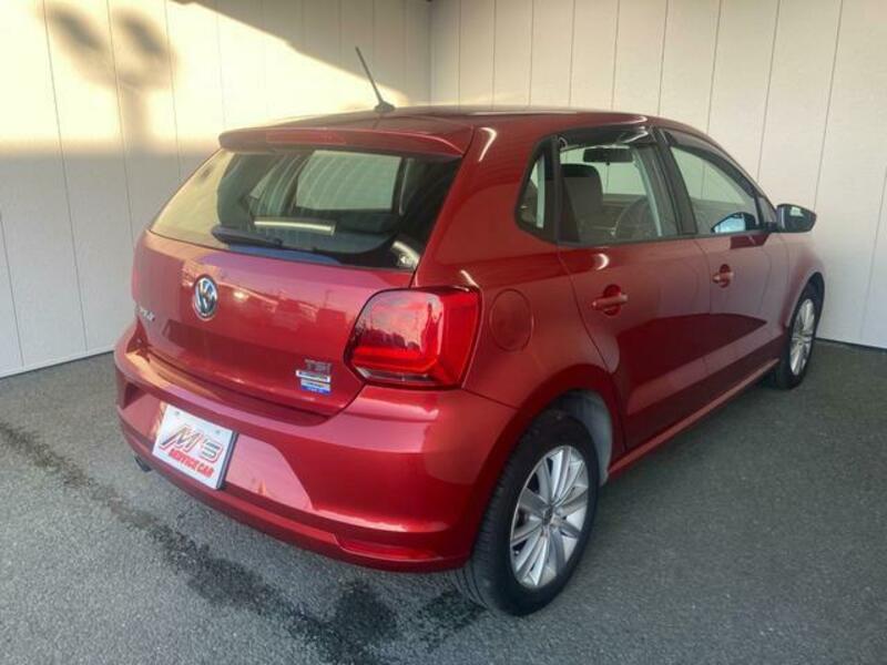 POLO