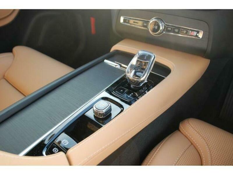 XC90