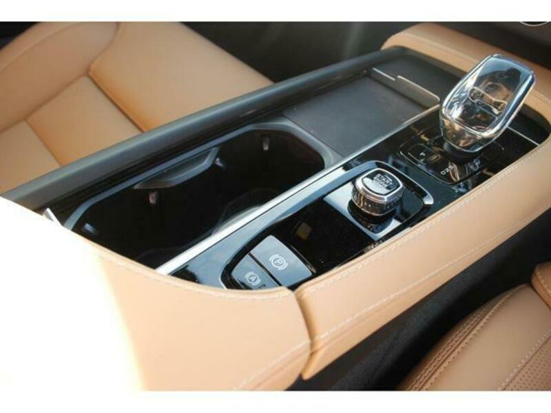 XC90