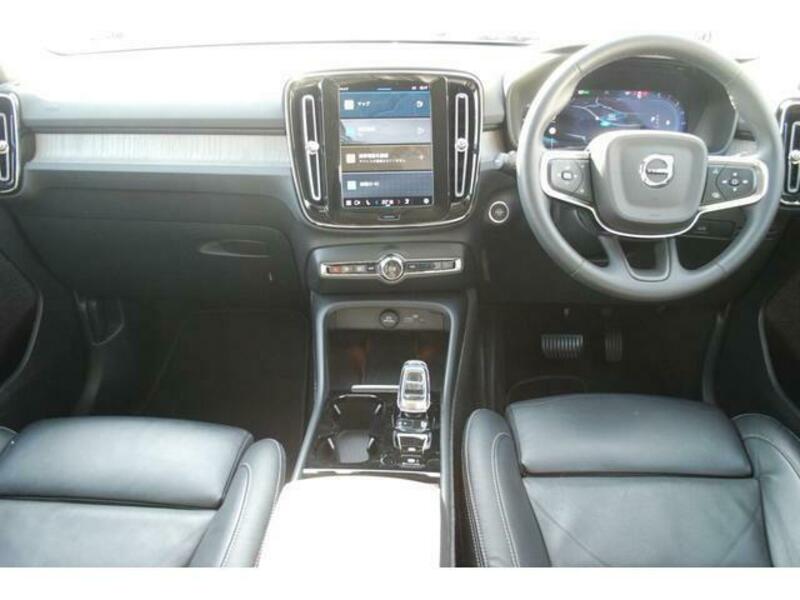 XC40