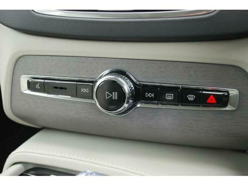 XC90