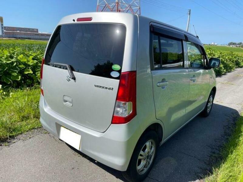 WAGON R