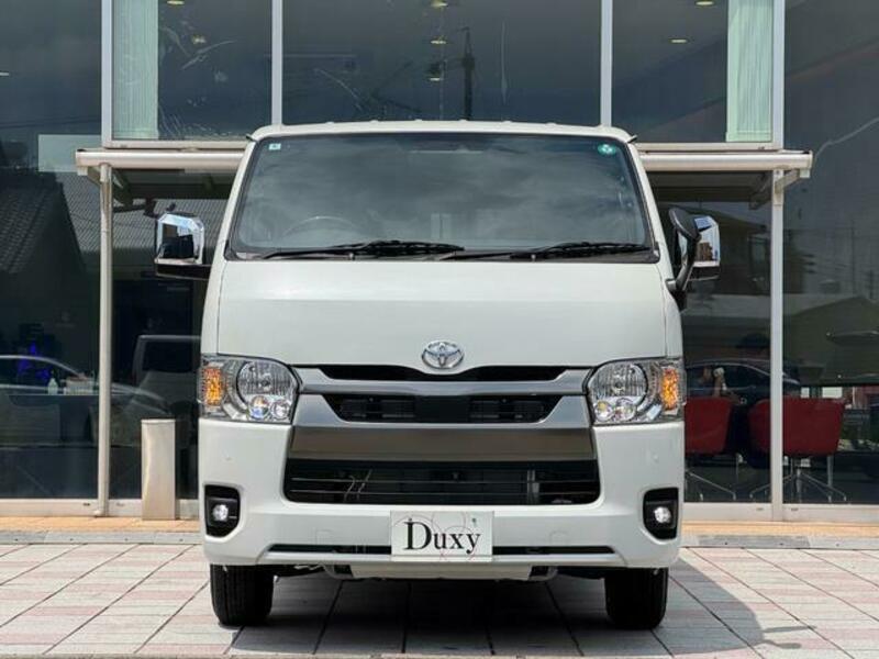 HIACE VAN