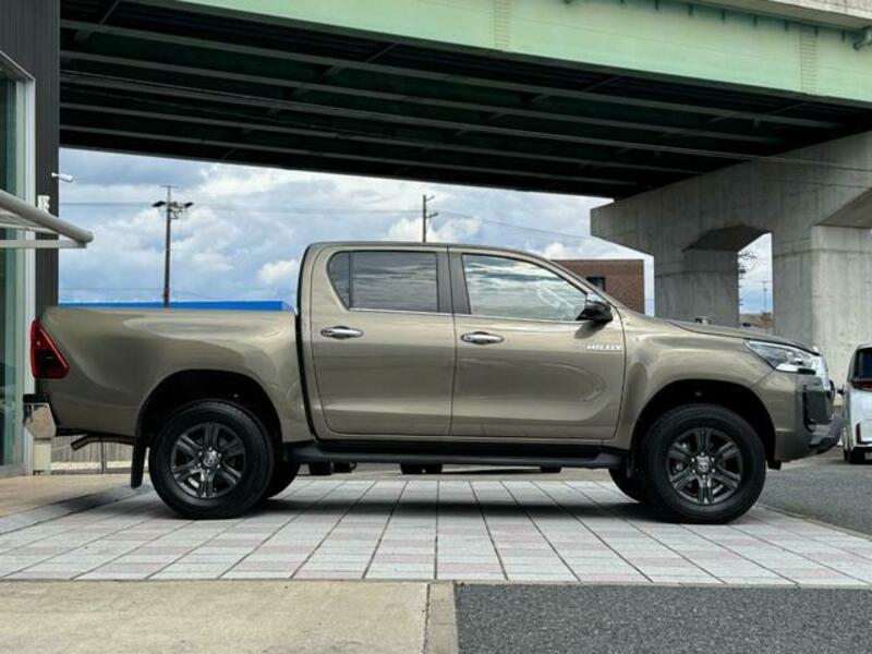HILUX