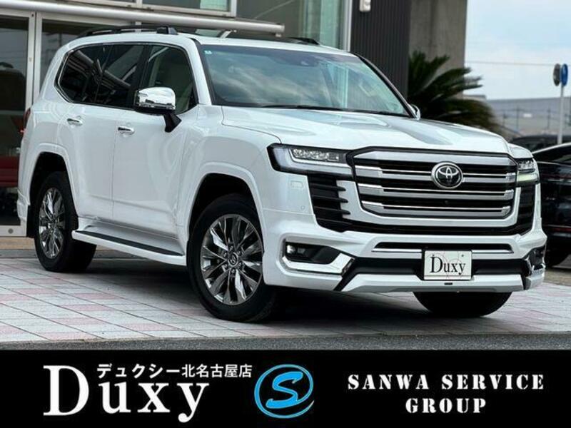 TOYOTA LAND CRUISER