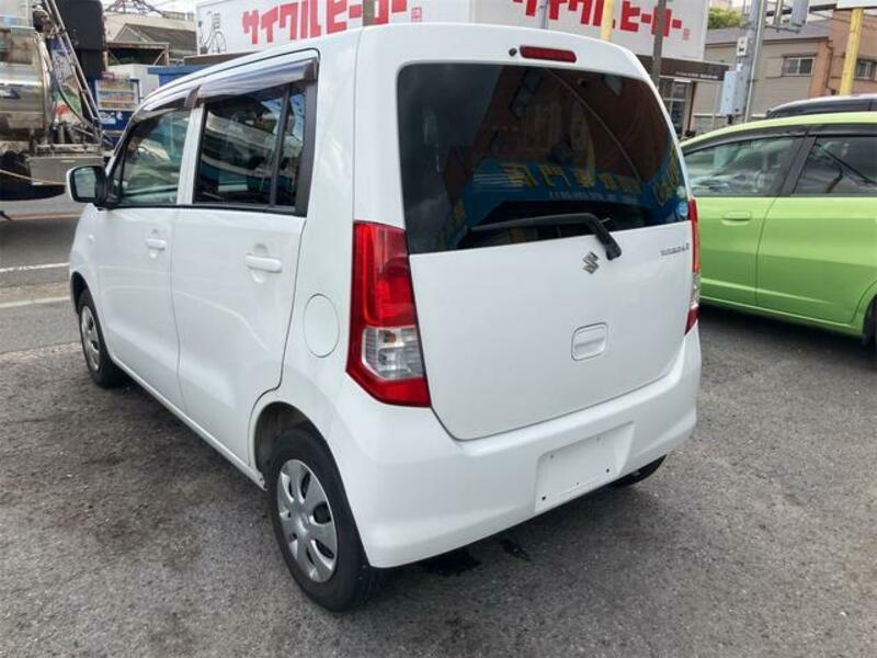 WAGON R