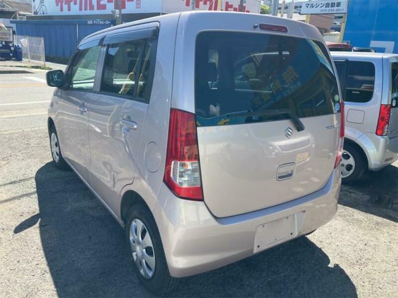 WAGON R