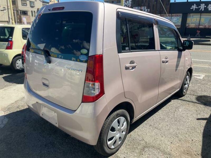 WAGON R