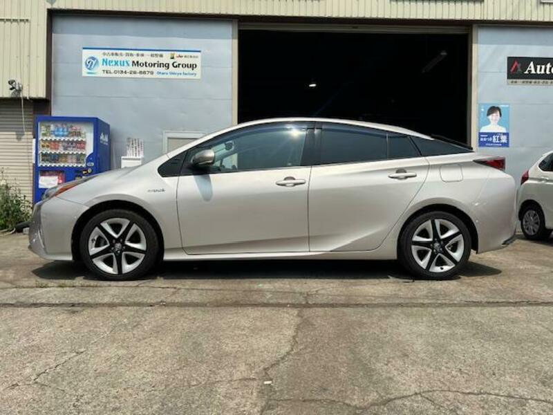 PRIUS