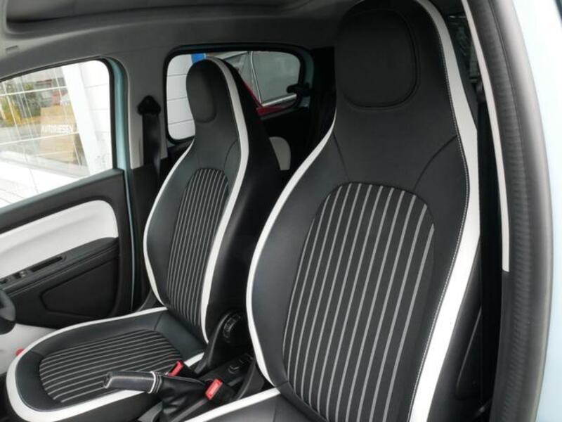 TWINGO