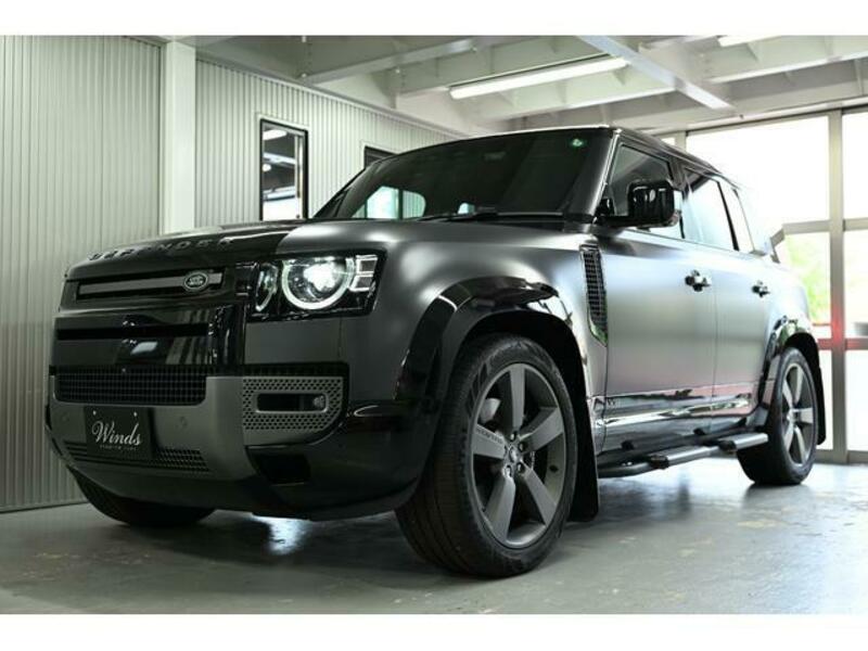 LAND ROVER DEFENDER