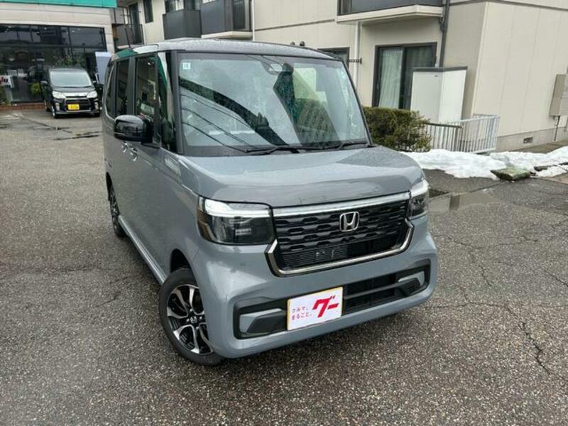 HONDA N BOX CUSTOM