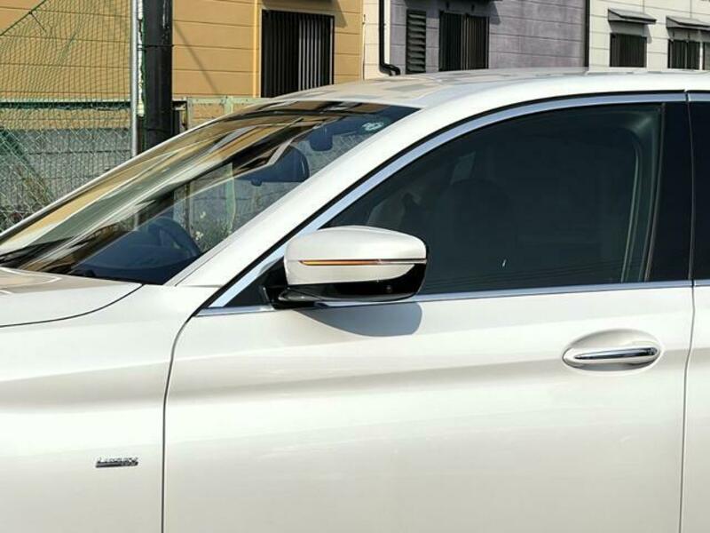 5 SERIES