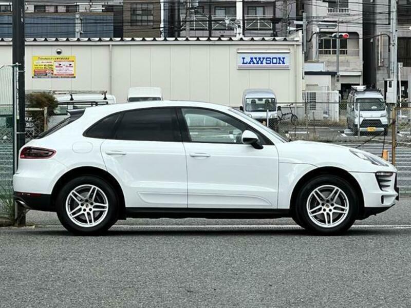 MACAN