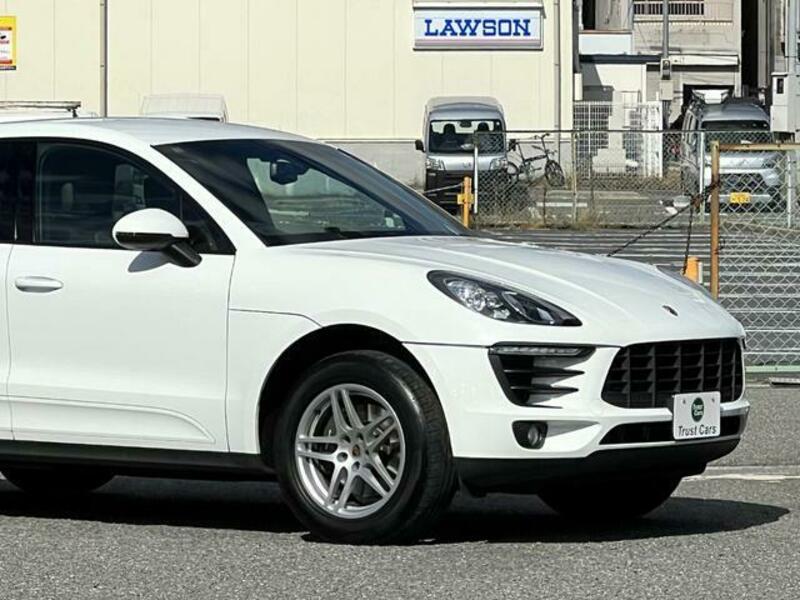 MACAN