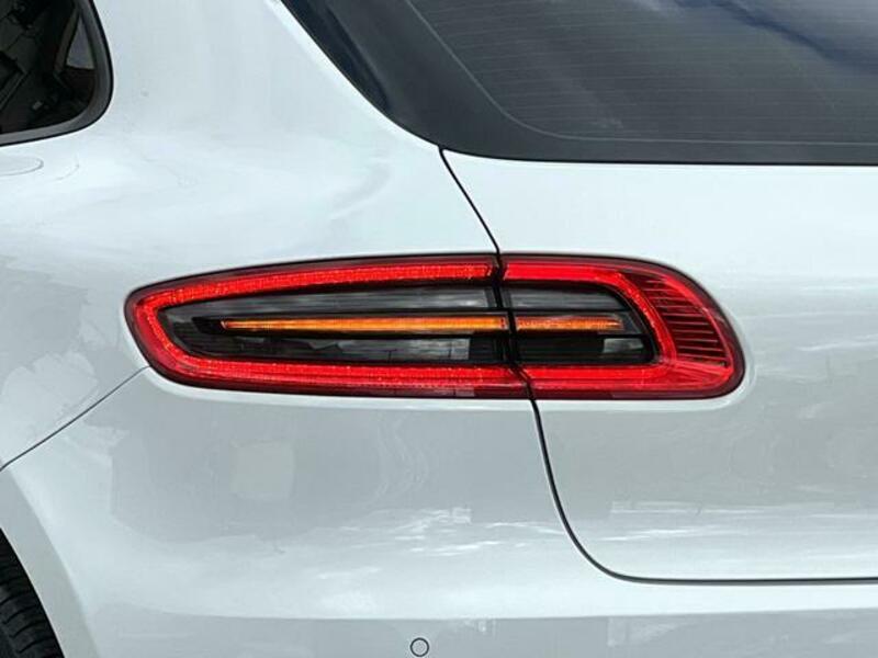 MACAN