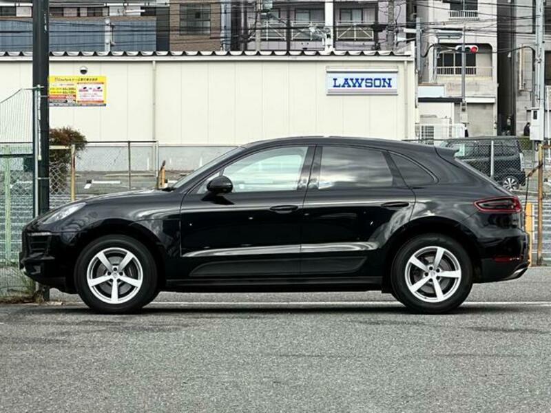MACAN