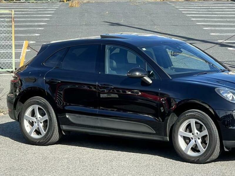MACAN