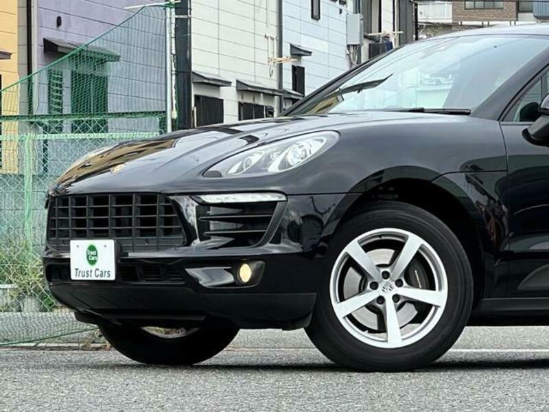 MACAN