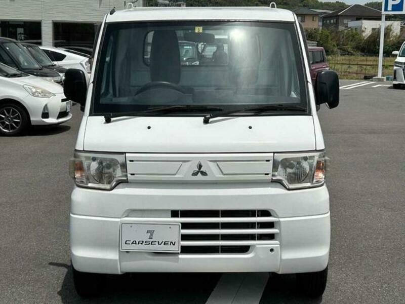 MINICAB TRUCK