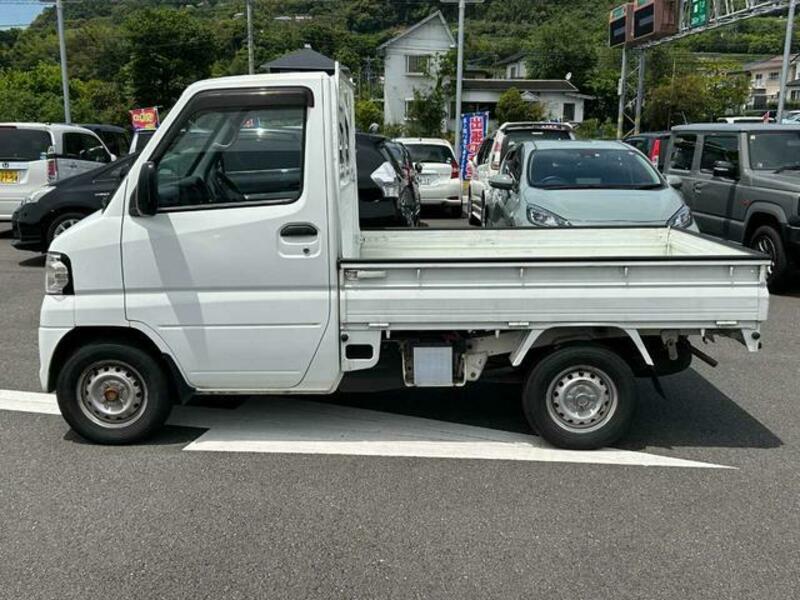 MINICAB TRUCK