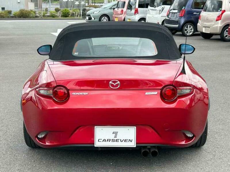 ROADSTER