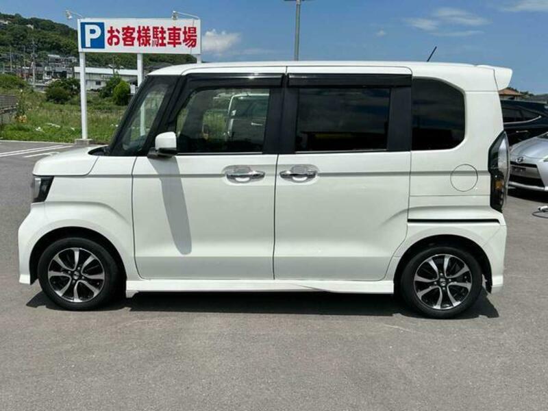 N BOX CUSTOM