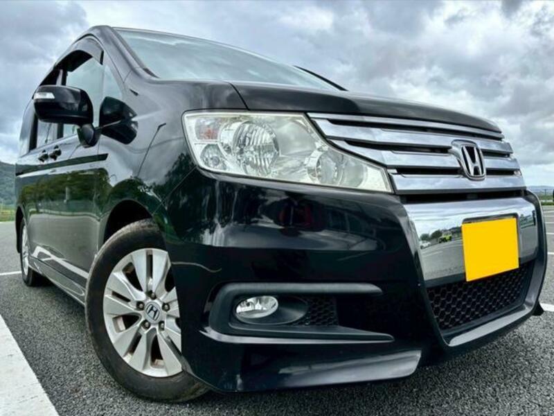 HONDA STEPWAGON SPADA