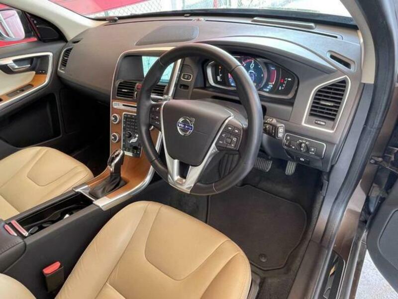 XC60