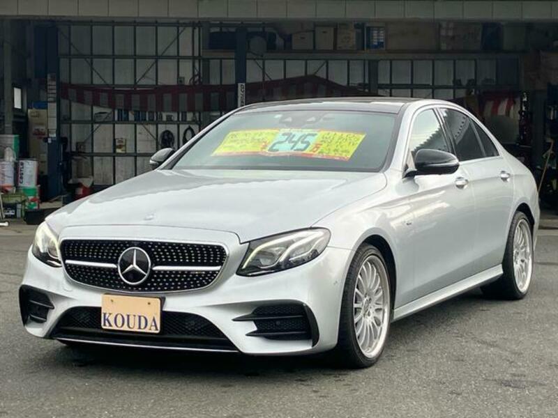 MERCEDES-BENZ E-CLASS