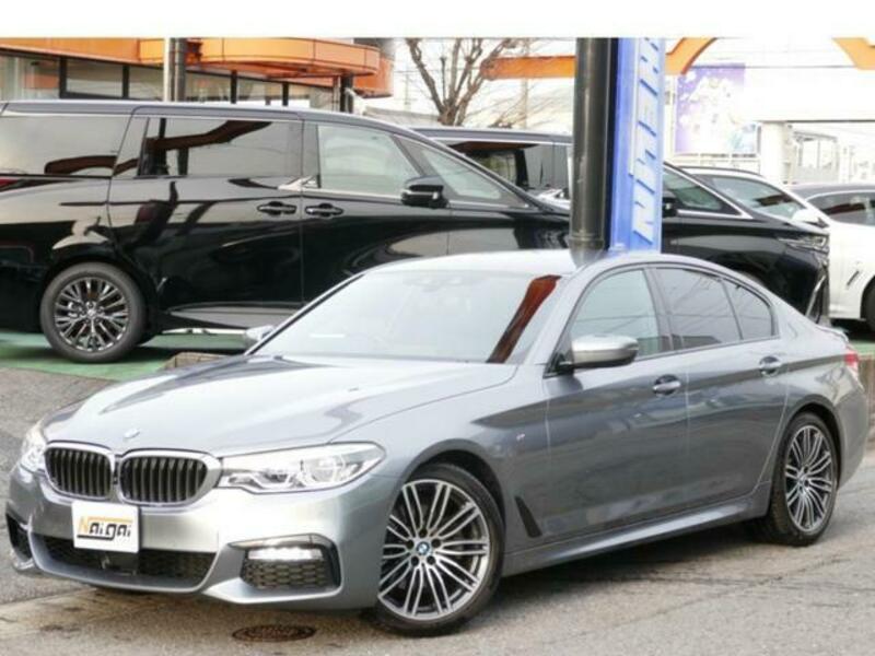 BMW 5 SERIES