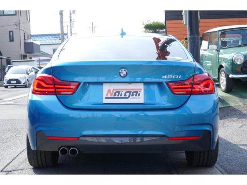 4 SERIES