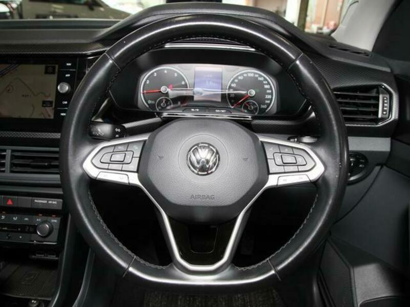 T CROSS