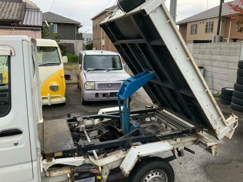 MINICAB TRUCK