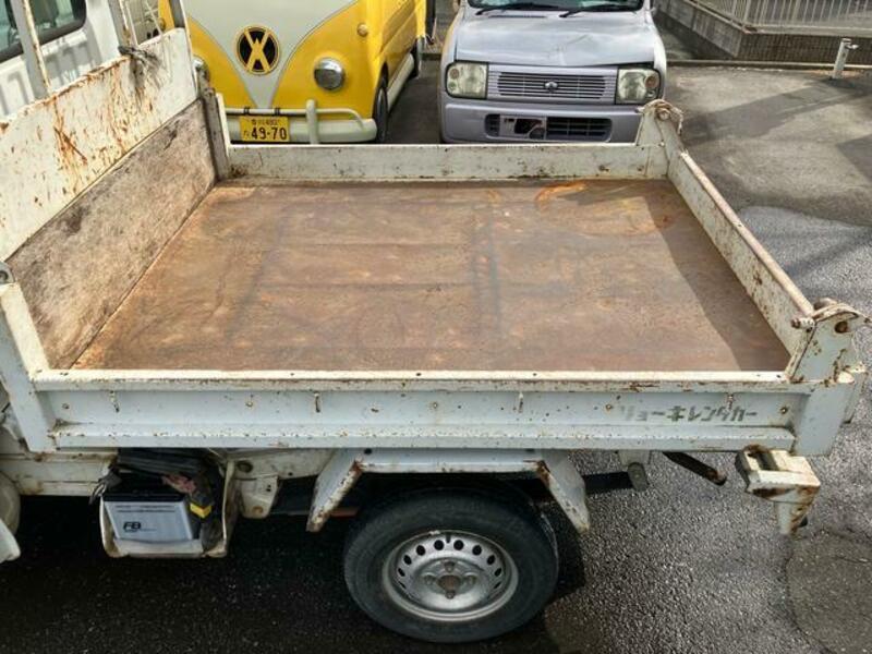 MINICAB TRUCK