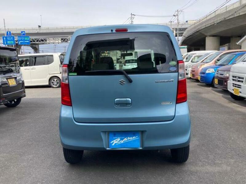 WAGON R