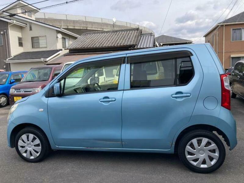 WAGON R