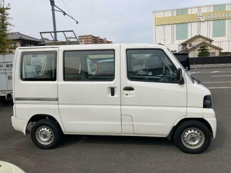 MINICAB VAN