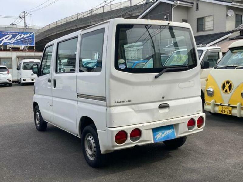 MINICAB VAN