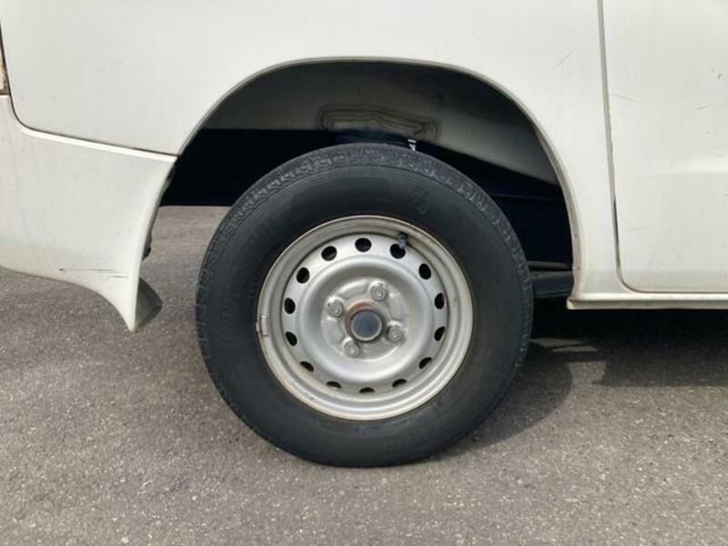 MINICAB VAN