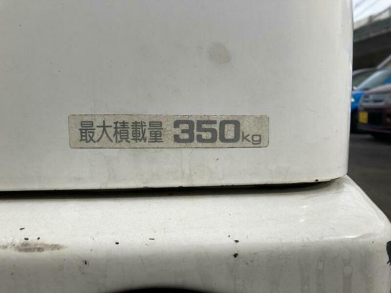 MINICAB VAN