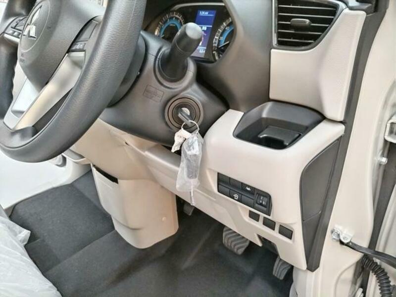 EK SPACE