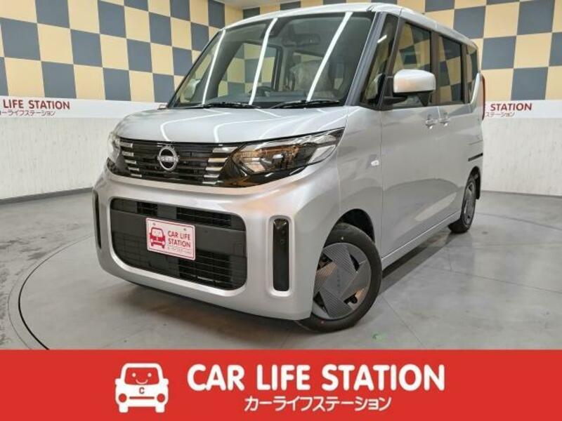 NISSAN ROOX