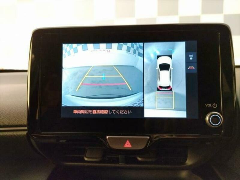 YARIS CROSS