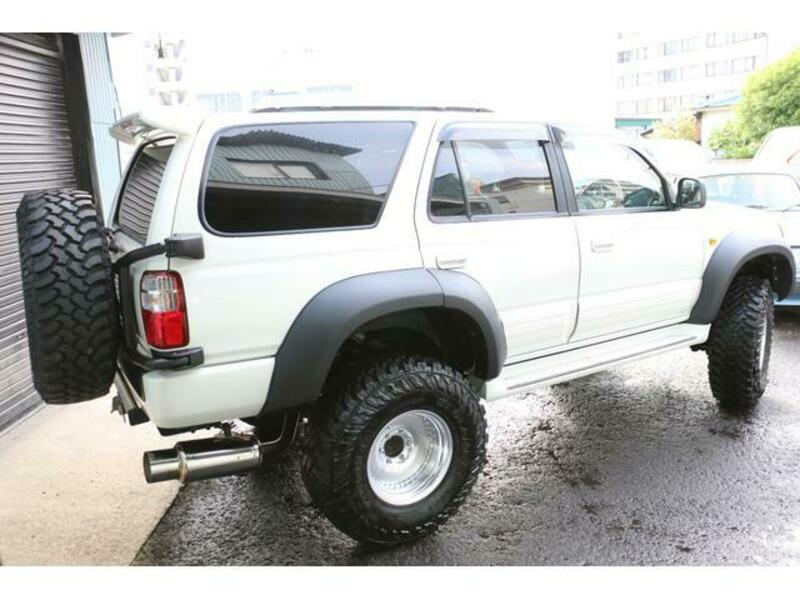 HILUX SURF