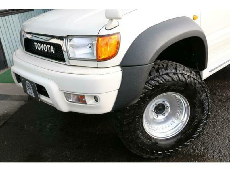 HILUX SURF