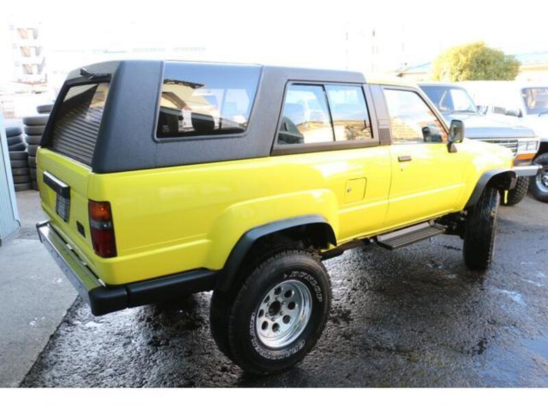 HILUX SURF