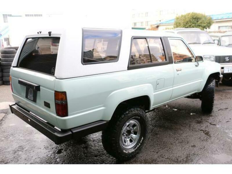 HILUX SURF