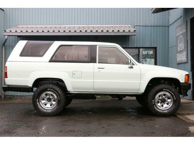 HILUX SURF