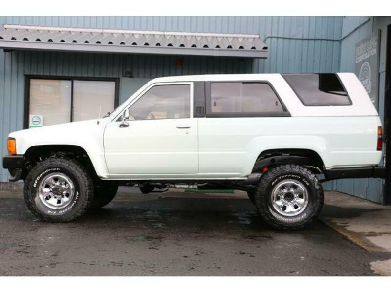 HILUX SURF